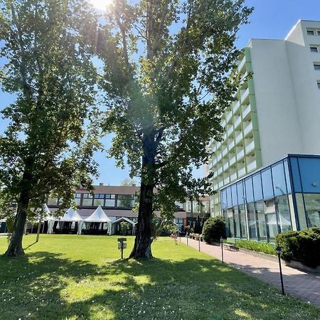 Hotel Magistern Konferencia Es Wellnesshotel شيوفوك المظهر الخارجي الصورة
