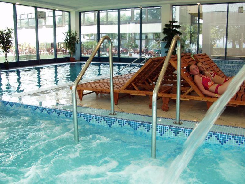 Hotel Magistern Konferencia Es Wellnesshotel شيوفوك المظهر الخارجي الصورة