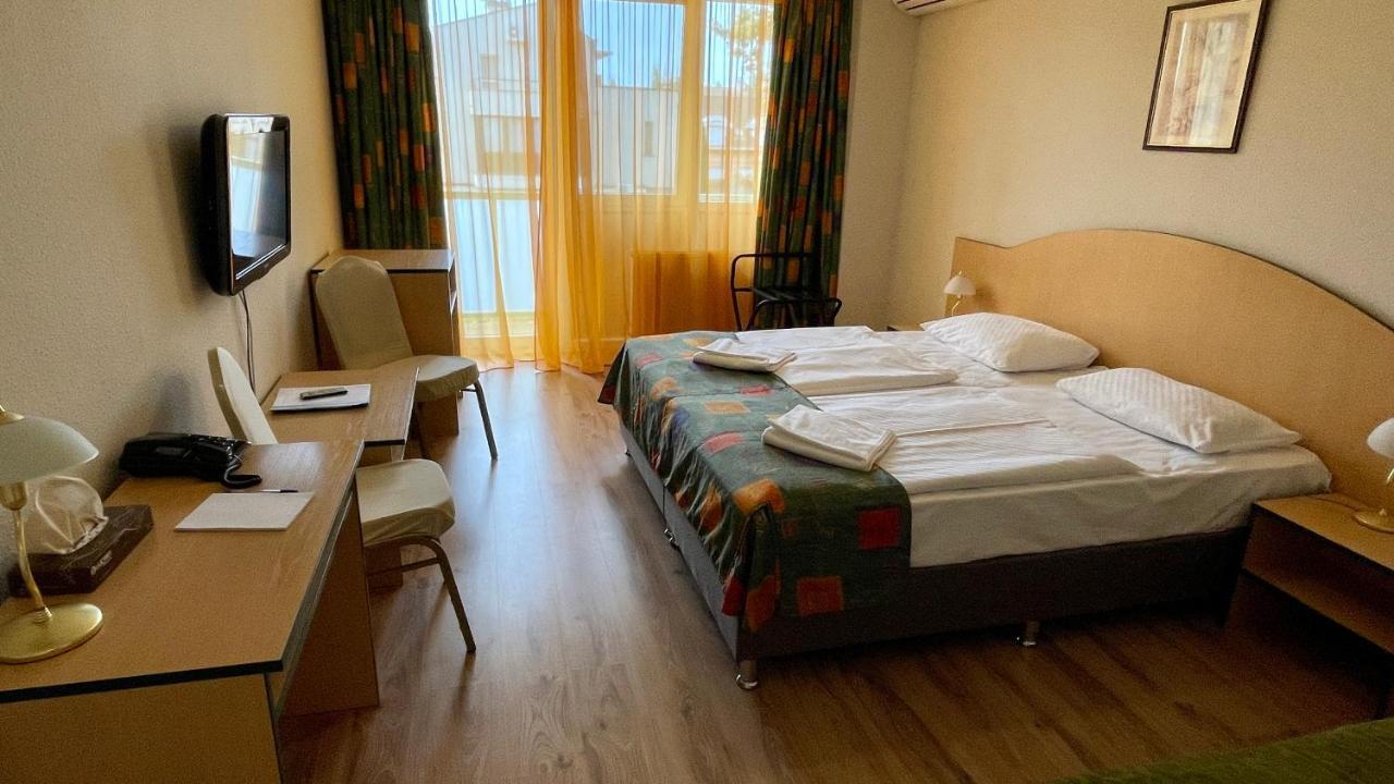 Hotel Magistern Konferencia Es Wellnesshotel شيوفوك المظهر الخارجي الصورة