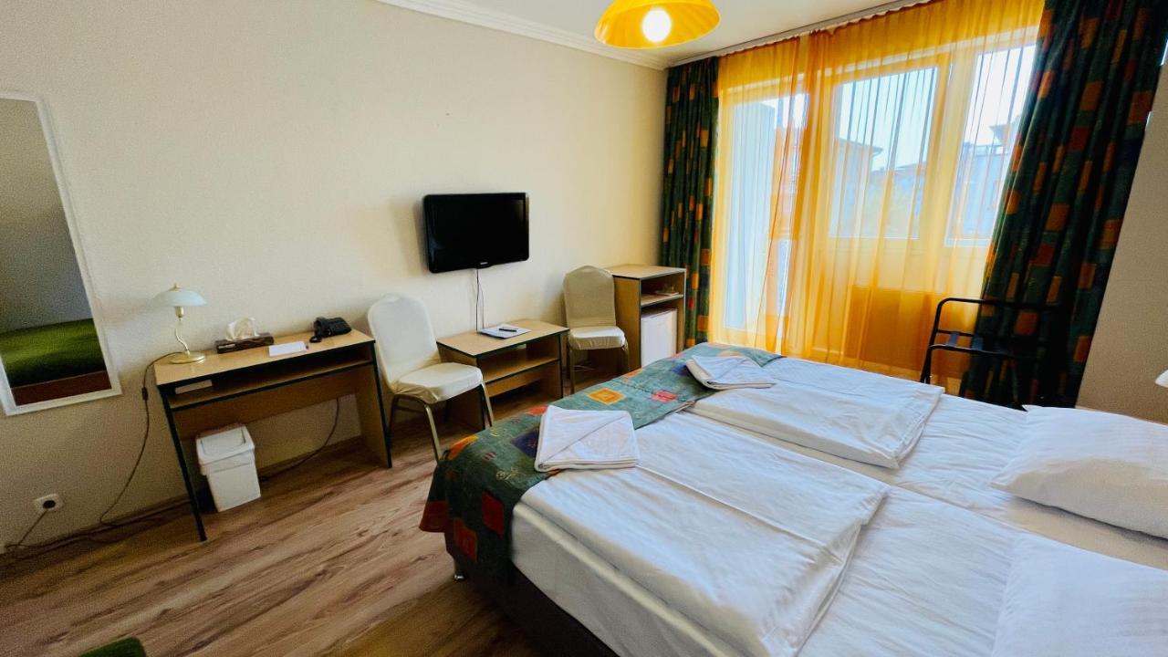 Hotel Magistern Konferencia Es Wellnesshotel شيوفوك المظهر الخارجي الصورة